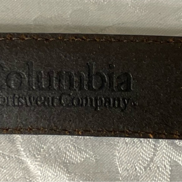 Columbia Brown Leather Belt Bag - Picture 6 of 7